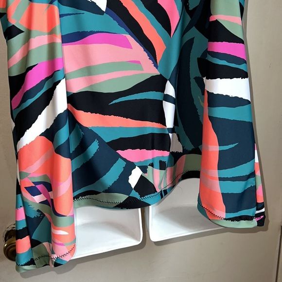 Raisins Multicolor Swimsuit - Picture 7 of 9